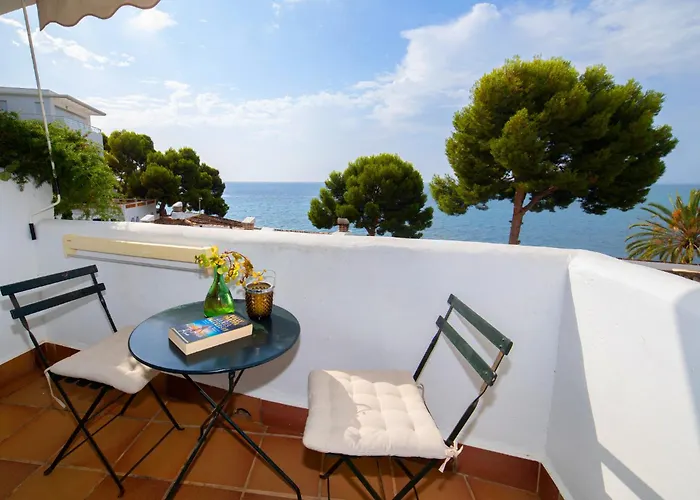 Solete - Apartamento Con Vistas, Acceso Directo Al Mar, Piscina Y Parking By Redi